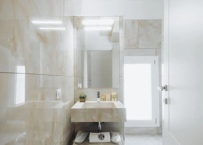 Duomo 게스트하우스 코마키오