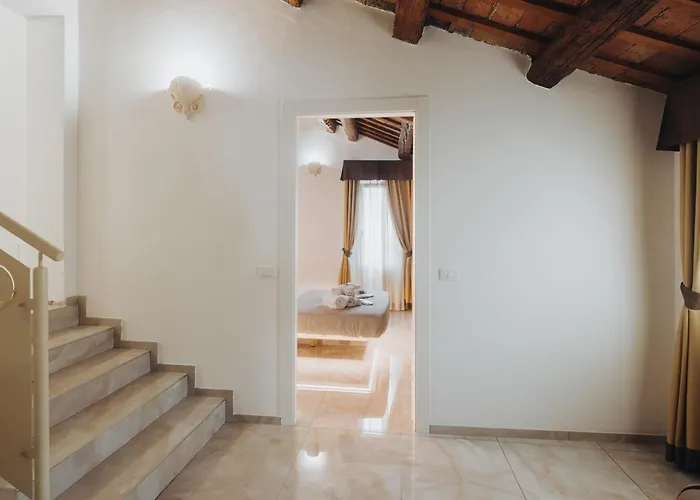 Duomo 3* 코마키오