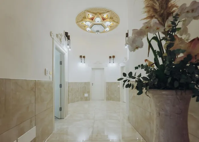 Duomo בית הארחה קומאקיו