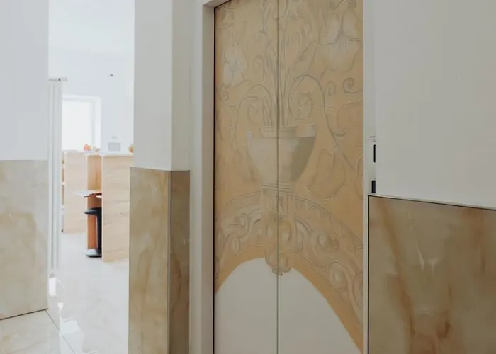 Duomo ゲストハウス 3*