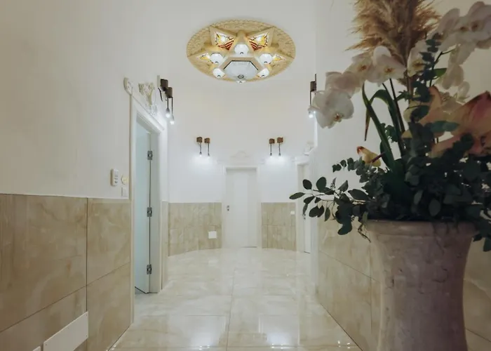 Duomo בית הארחה 4*